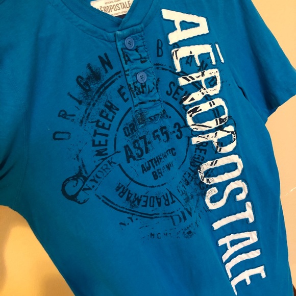 Aeropostale Light Blue Graphic Print Tee - Picture 3 of 4